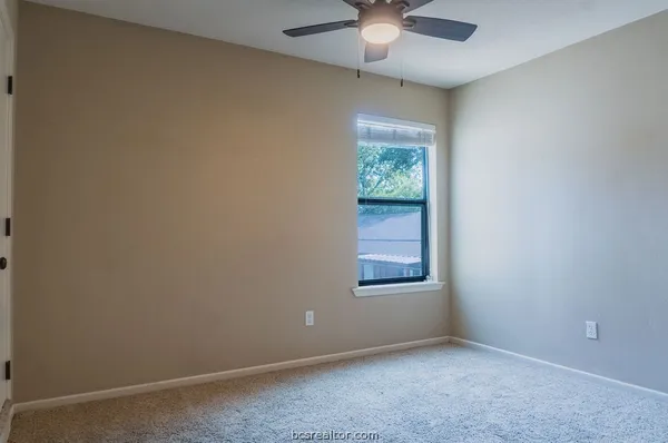 $1,250 | 4513 Carter Creek Parkway, Unit 7, Bryan, TX 77802