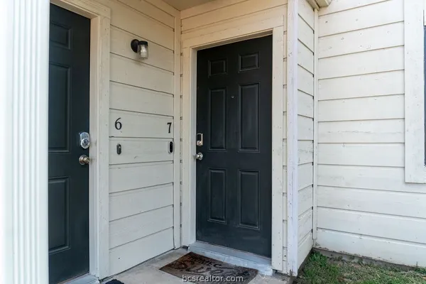 $1,250 | 4513 Carter Creek Parkway, Unit 7, Bryan, TX 77802