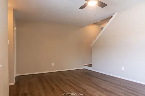 $1,250 | 4513 Carter Creek Parkway, Unit 7, Bryan, TX 77802