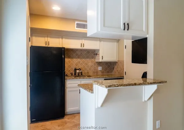 $1,250 | 4513 Carter Creek Parkway, Unit 7, Bryan, TX 77802