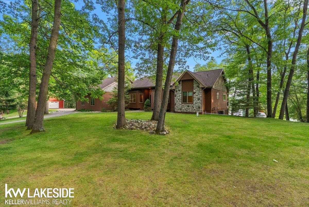1455 Oak Ridge Road Oxford, MI 48371 - Photo 5 of 78