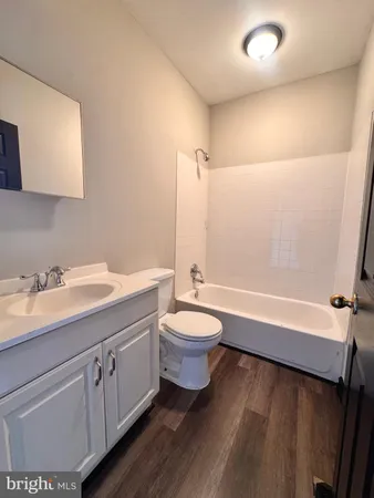 $2,045 | 1033 North Fulton Avenue, Baltimore, MD 21217