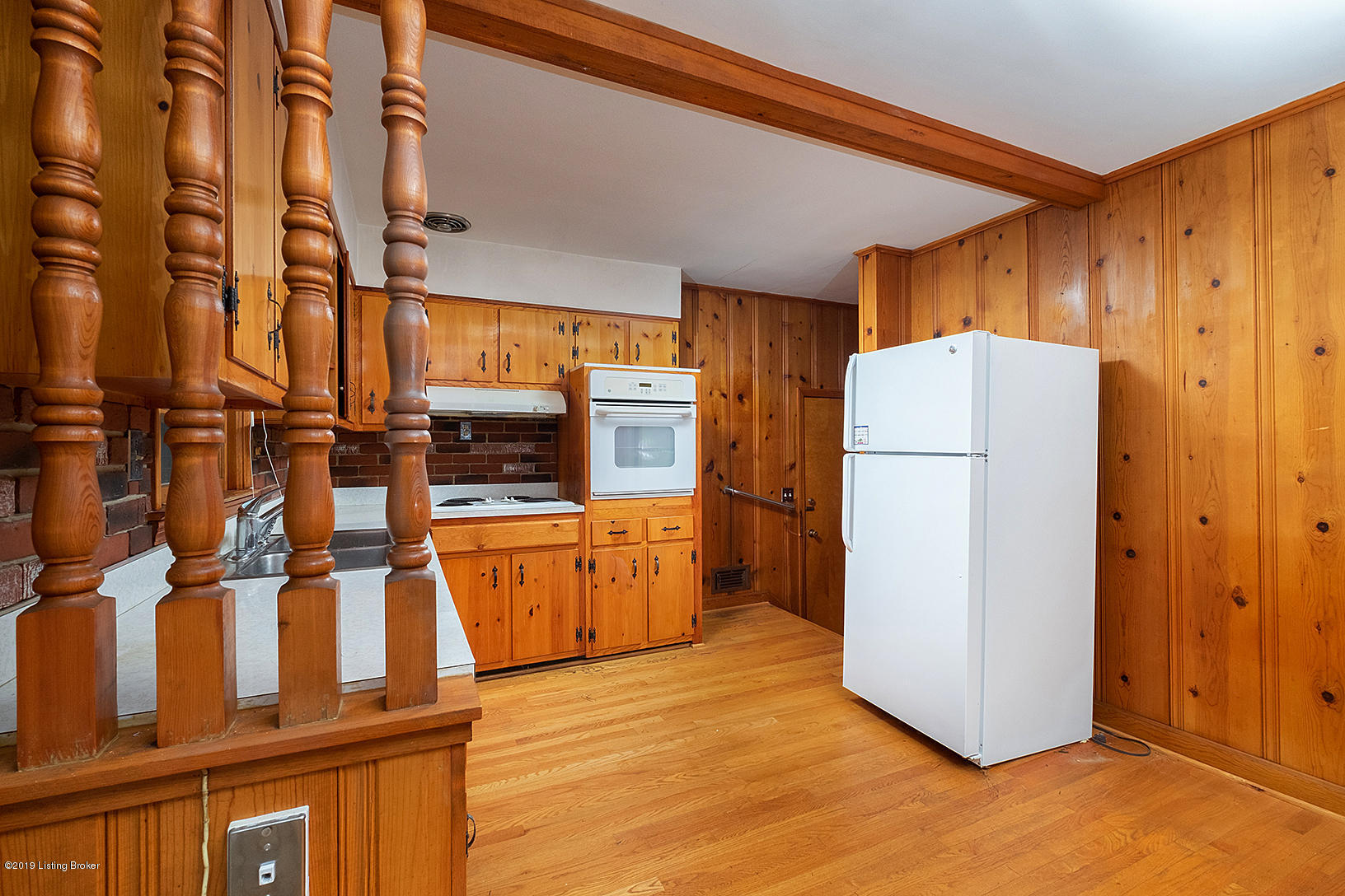 4803 Clarmar Road Louisville, KY 40299 - Photo 13 of 45 4803_clarmar_road_jeffersontown_ky_40299
