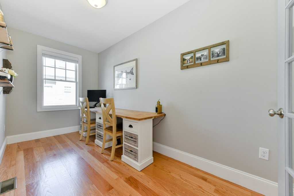 30 Park Street, Unit 3 Boston, MA 02122 - Photo 16 of 32