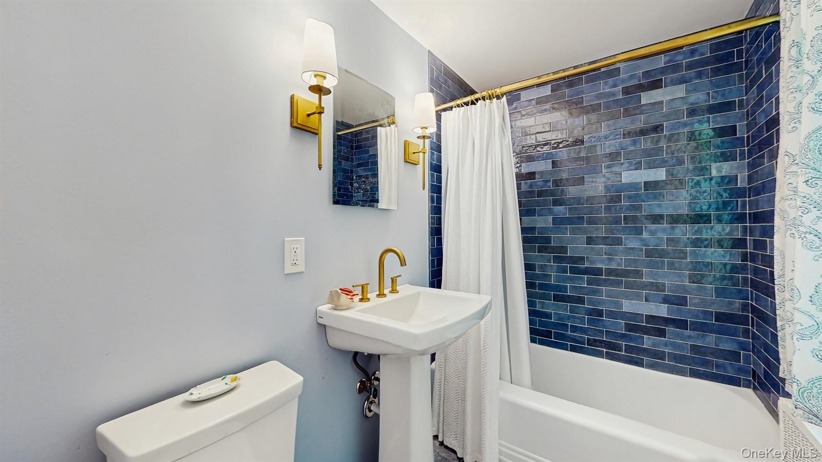98 Jackson Street Fishkill, NY 12524 - Photo 16 of 25