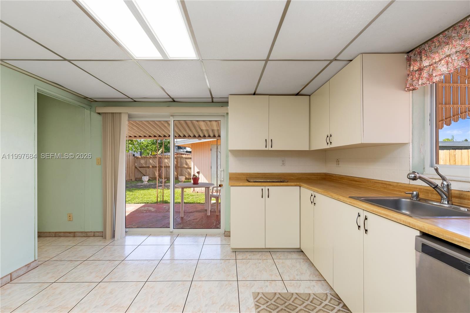 6441 Southwest 23rd Street Miramar, FL 33023 - Photo 19 of 31