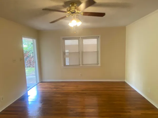 $1,695 | 1609 Atkamire Drive, Tallahassee, FL 32304