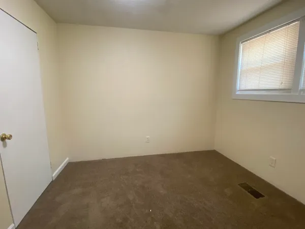 $1,695 | 1609 Atkamire Drive, Tallahassee, FL 32304