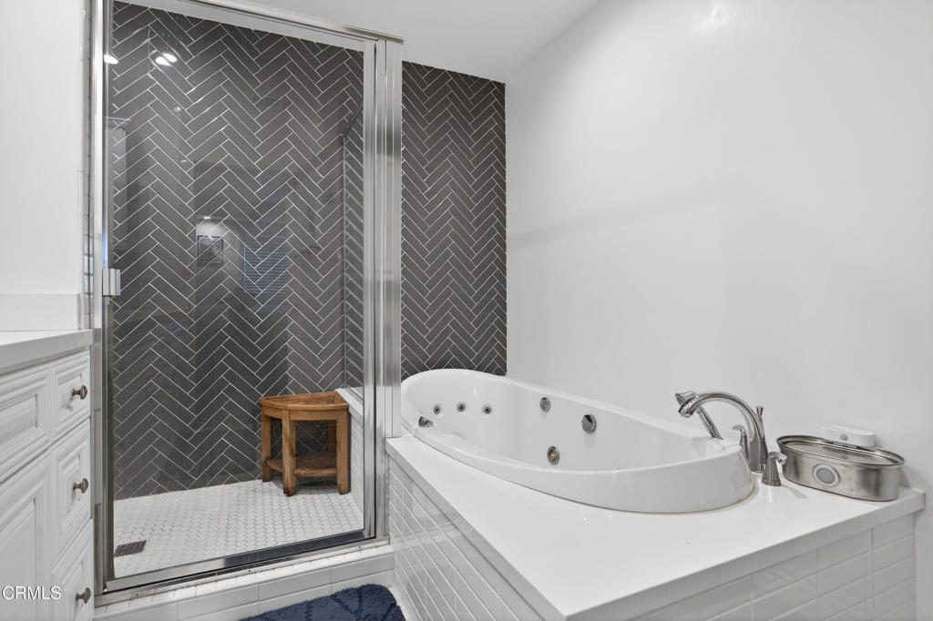 3746 Dunkirk Drive Oxnard, CA 93035 - Photo 20 of 34