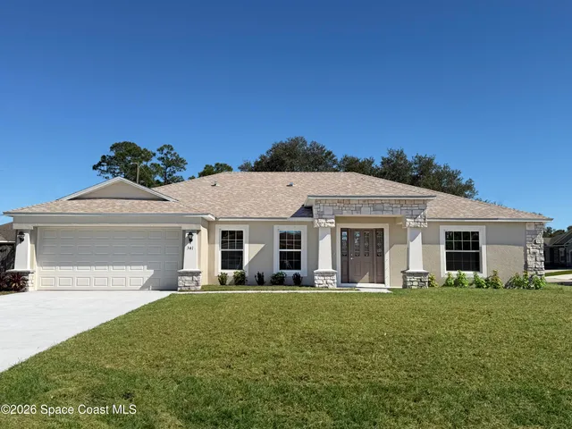 $417,900 | 341 Christmas Avenue Southeast, Palm Bay, FL 32909