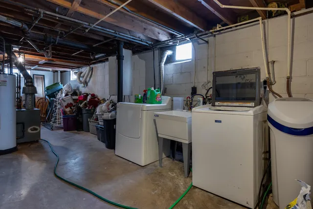 $219,900 | 2327 Butlin Drive, Beloit, WI 53511