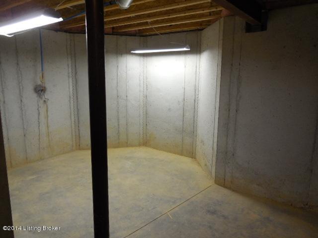 2611 Dawson Ridge Road La Grange, KY 40031 - Photo 26 of 29 bs1
