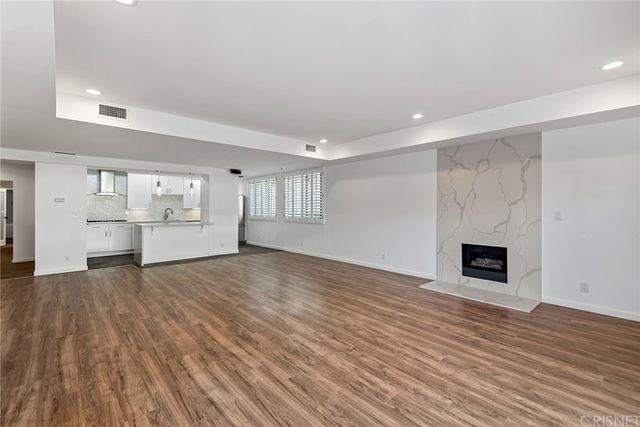 $780,000 | 1601 North Fuller Avenue, Unit 104, Los Angeles, CA 90046