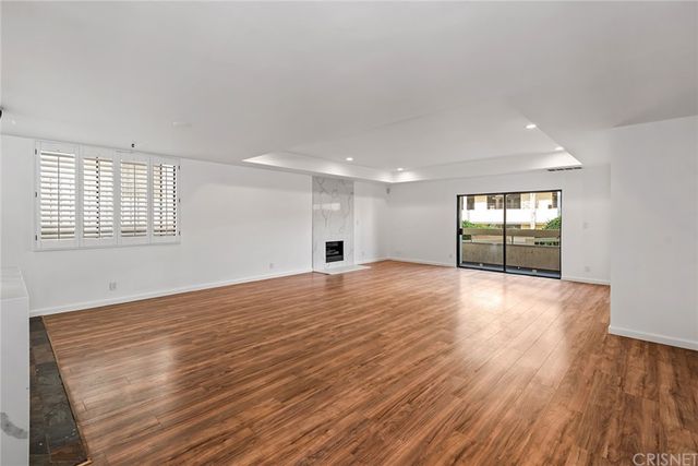 $780,000 | 1601 North Fuller Avenue, Unit 104, Los Angeles, CA 90046