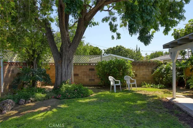 $839,000 | 7816 Shoup Avenue, West Hills, CA 91304