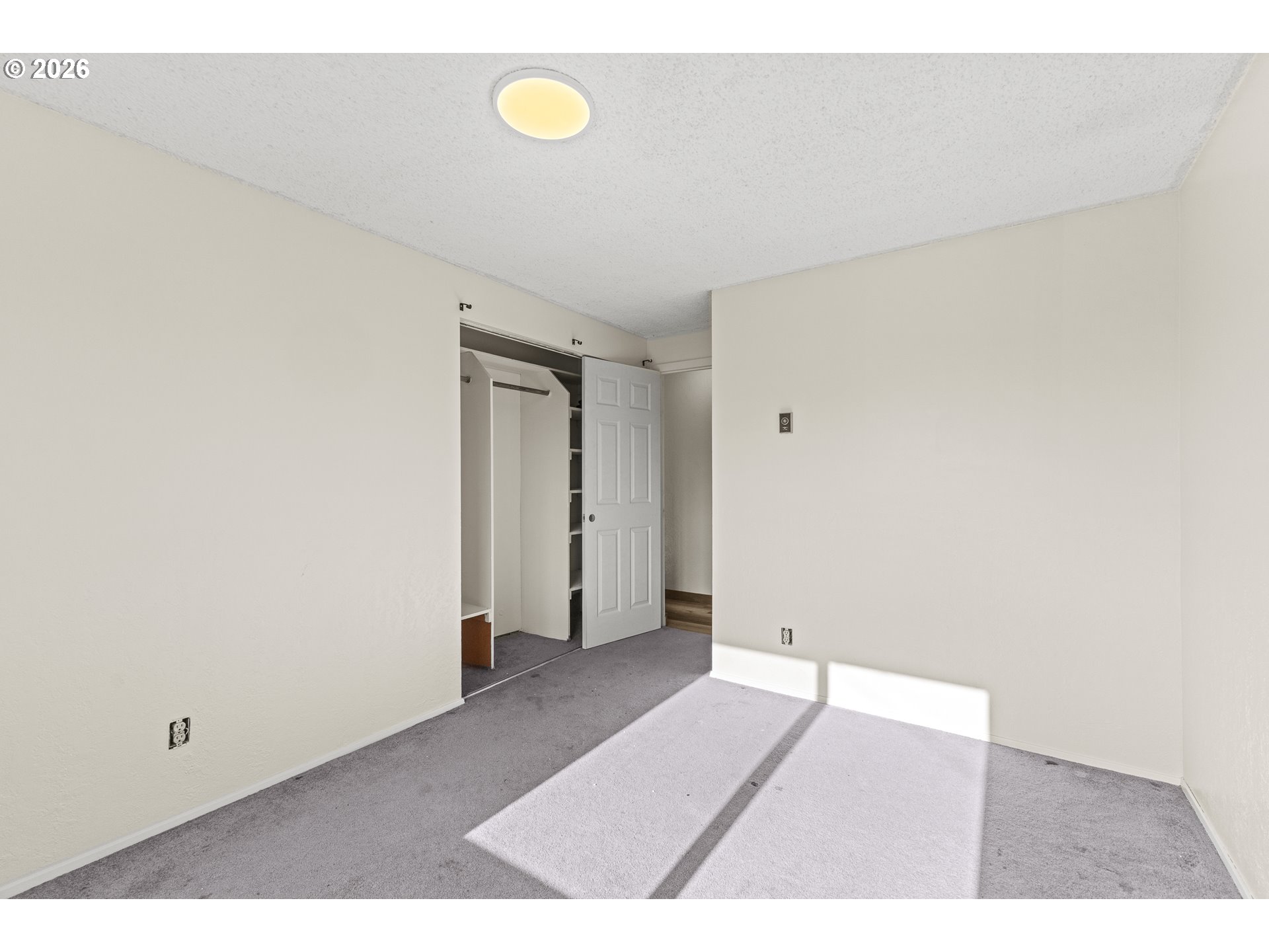 1816 Sunset Court Myrtle Point, OR 97458 - Photo 27 of 42 a view of an empty room