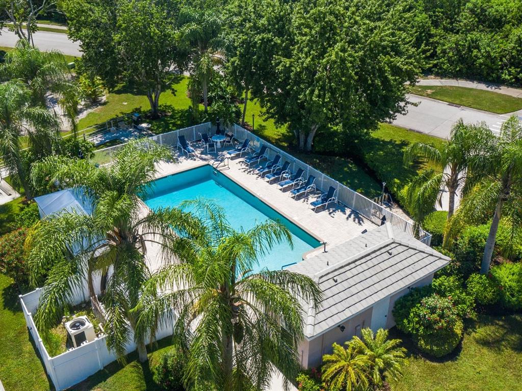 901 Addington Court, Unit 203 Venice, FL 34293 - Photo 34 of 61 a view of a yard with plants
