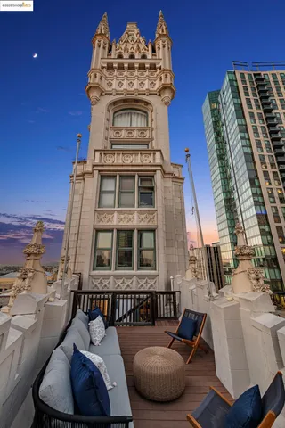 $995,000 | 1615 Broadway, Unit 8, Oakland, CA 94612