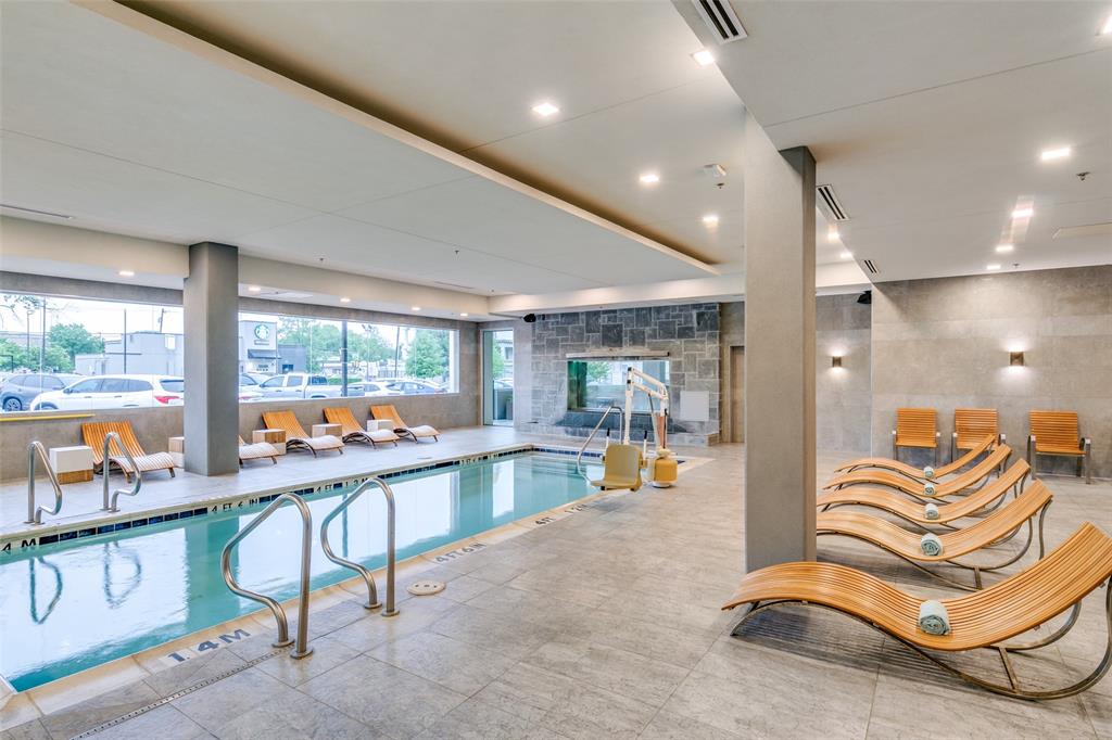 4005 Gaston Avenue, Unit PH2 Dallas, TX 75246 - Photo 28 of 33 View of indoor community pool