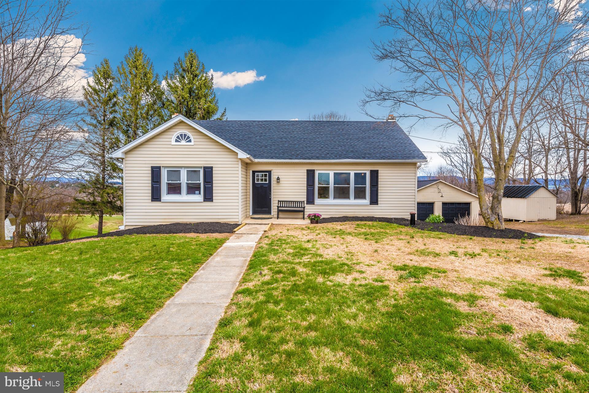 2526 Quebec School Road Middletown, MD 21769 - Photo 5 of 28 Remodeled Home on One Acre