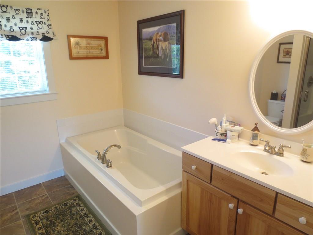 345 Kittredge Road Bangor, ME 04401 - Photo 17 of 32 Photo
