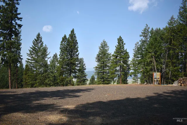 $315,000 | 33 San Ignacio Way, Cascade, ID 83611