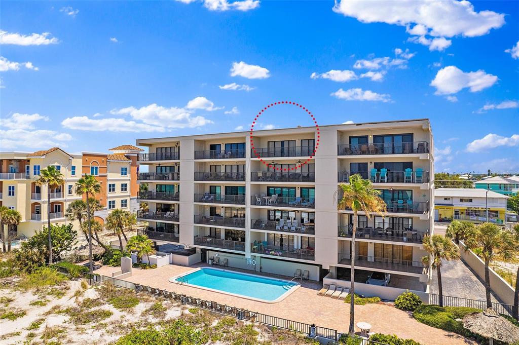 Top floor waterfront views