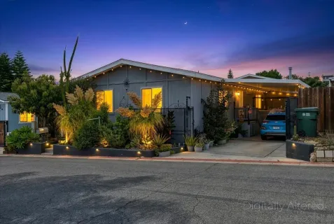 $449,900 | 1380 Oak Hill Drive, Unit SPC 42, Escondido, CA 92027