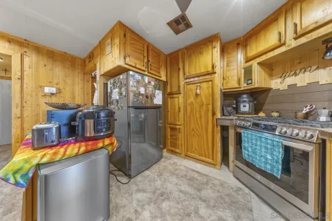 $449,900 | 1380 Oak Hill Drive, Unit SPC 42, Escondido, CA 92027