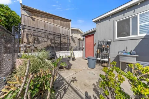 $449,900 | 1380 Oak Hill Drive, Unit SPC 42, Escondido, CA 92027