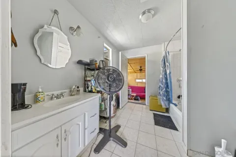 $449,900 | 1380 Oak Hill Drive, Unit SPC 42, Escondido, CA 92027