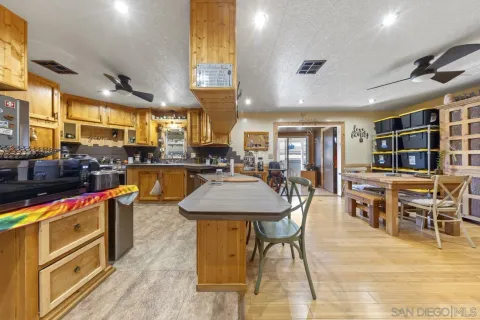 $449,900 | 1380 Oak Hill Drive, Unit SPC 42, Escondido, CA 92027