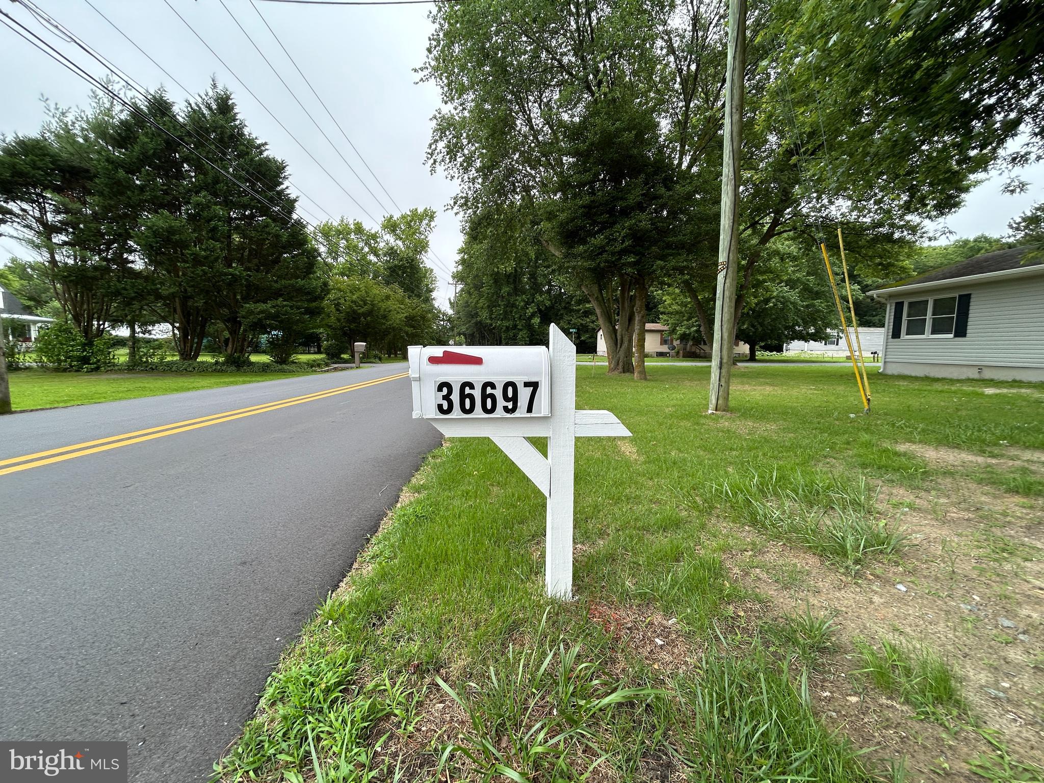 36697 Clubhouse Road Ocean View, DE 19970 - Photo 2 of 57 New Mailbox