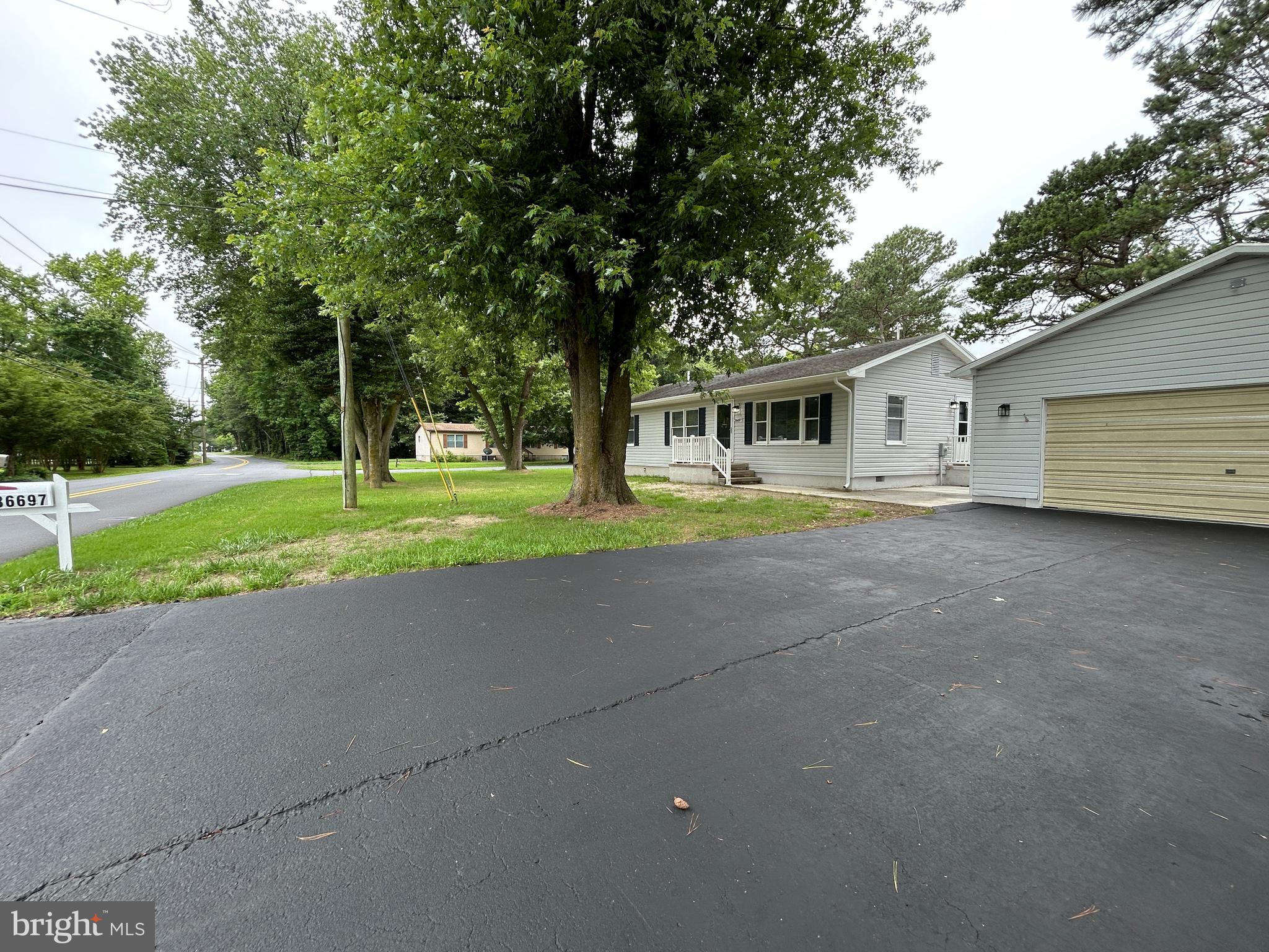 36697 Clubhouse Road Ocean View, DE 19970 - Photo 44 of 57 New Driveway Coating