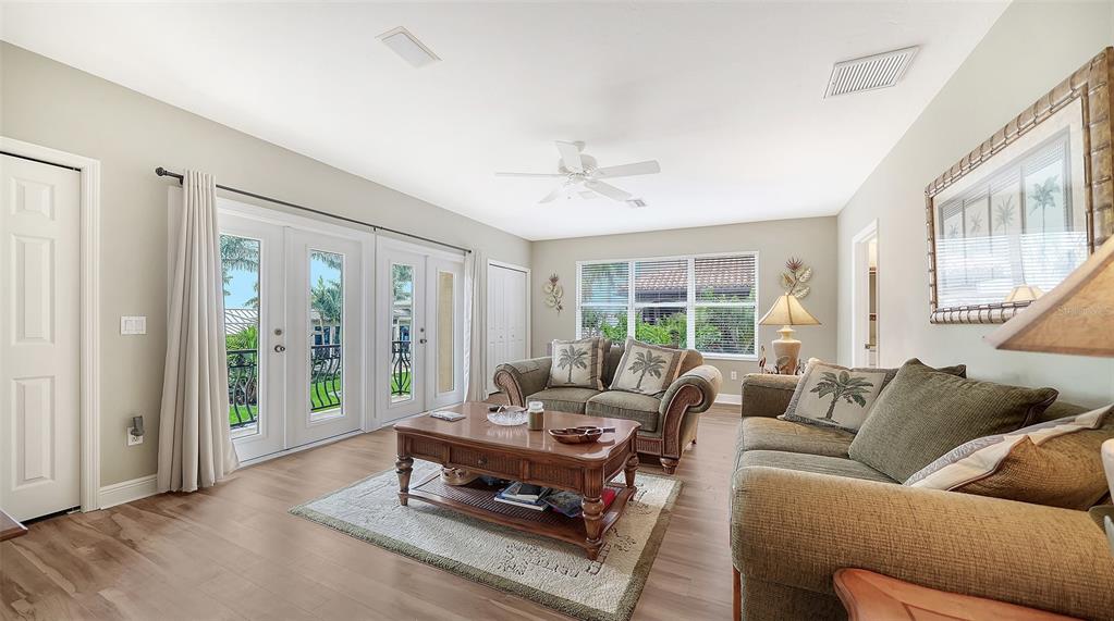 657 Halyard Lane Longboat Key, FL 34228 - Photo 15 of 33