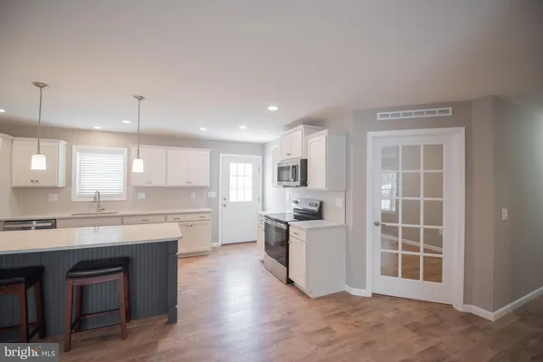 $364,900 | 85 Waterford Lane, Sellersville, PA 18960