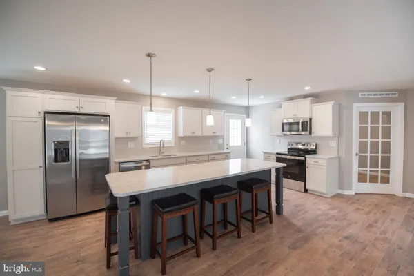 $364,900 | 85 Waterford Lane, Sellersville, PA 18960