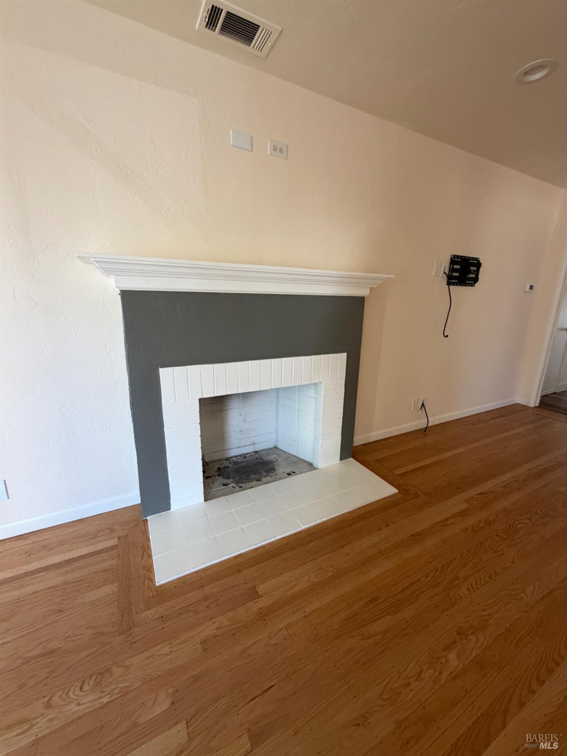 2766 Iowa Street Napa, CA 94558 - Photo 11 of 55