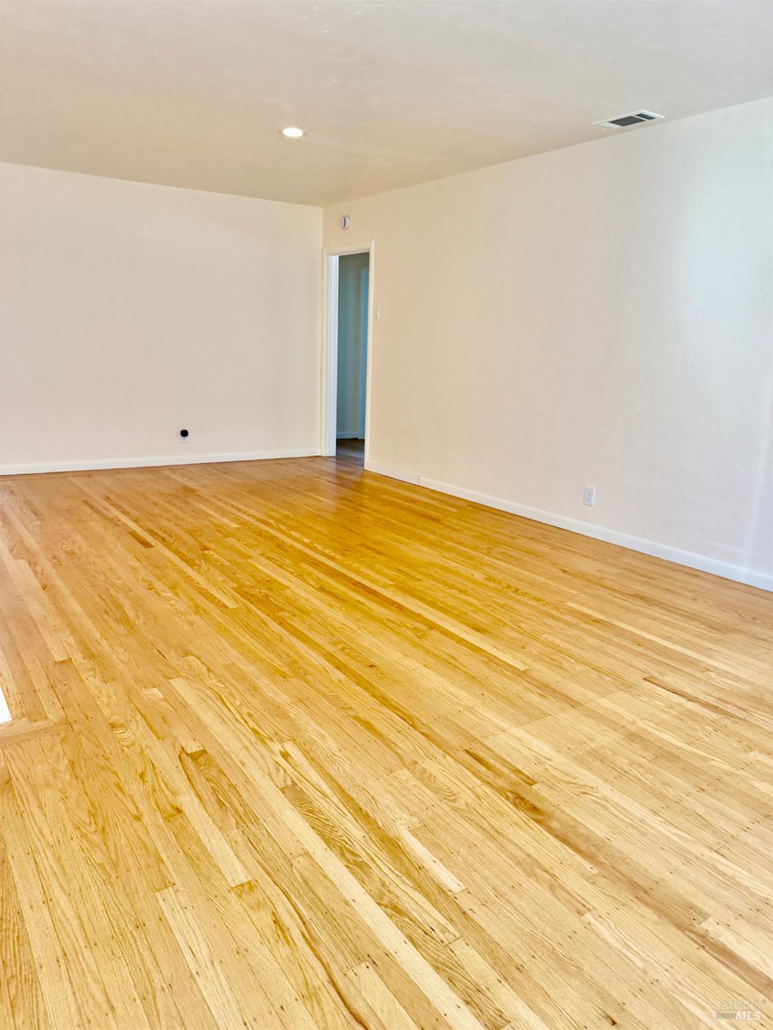 2766 Iowa Street Napa, CA 94558 - Photo 13 of 55