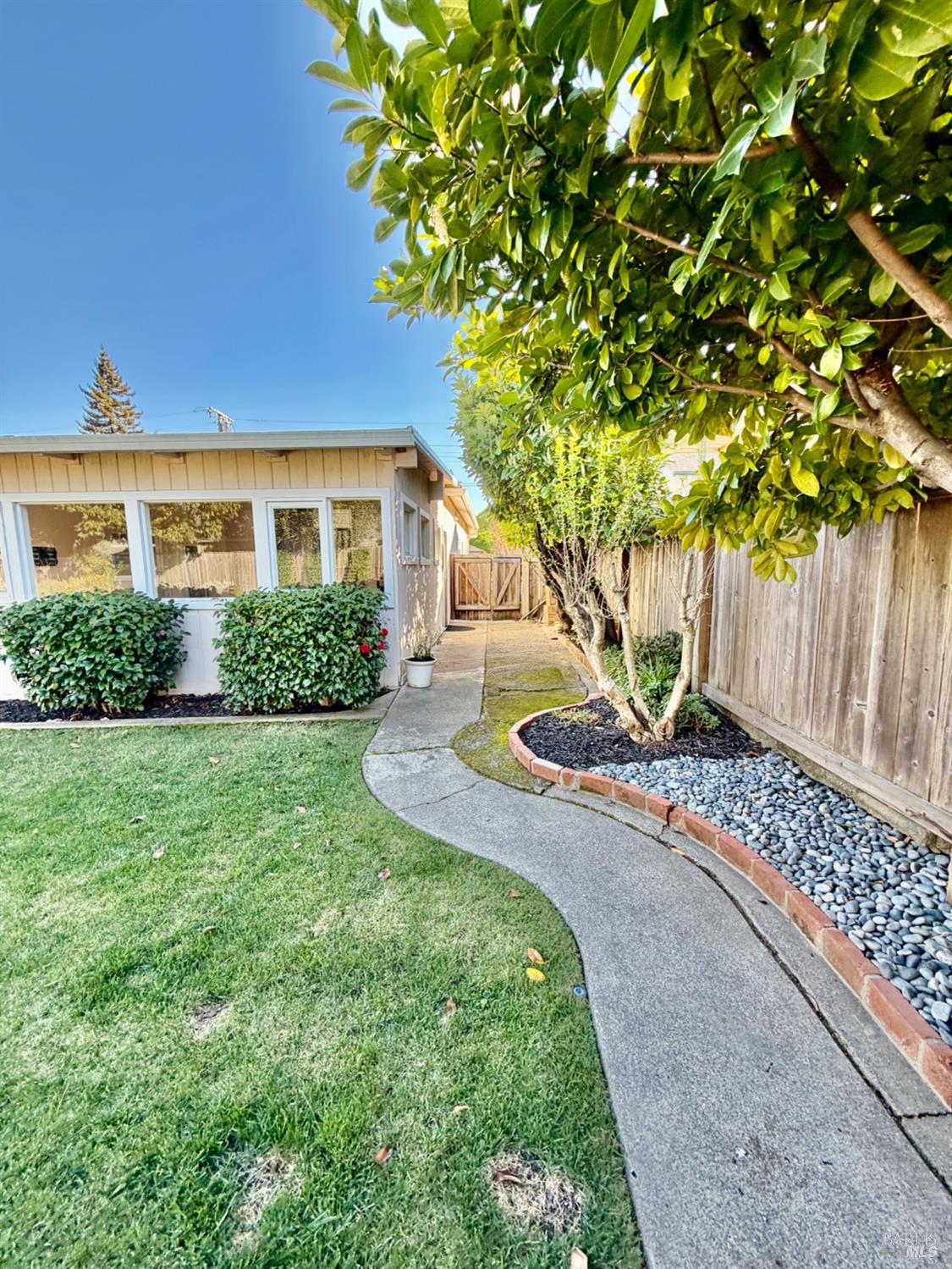 2766 Iowa Street Napa, CA 94558 - Photo 52 of 55