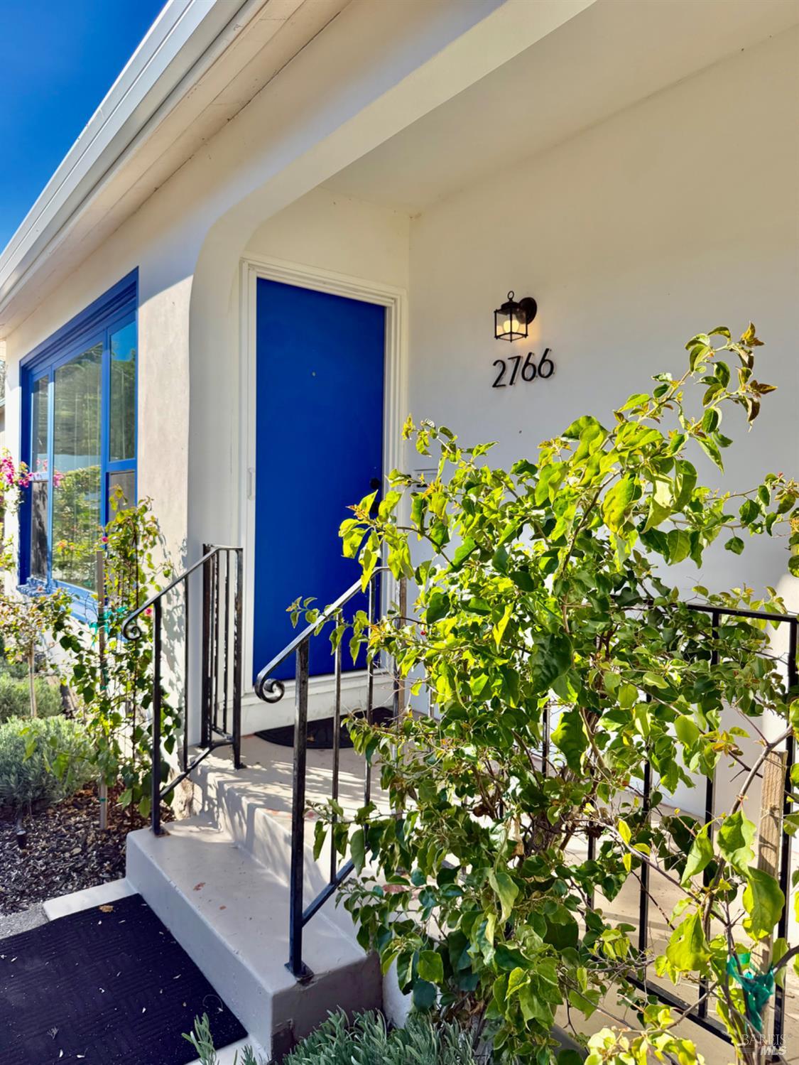 2766 Iowa Street Napa, CA 94558 - Photo 6 of 55
