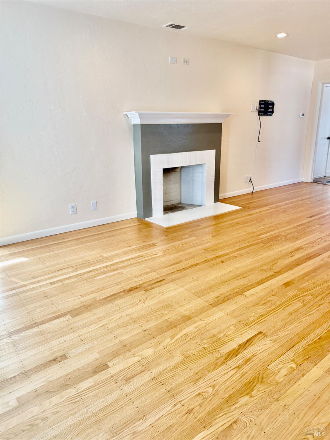 2766 Iowa Street Napa, CA 94558 - Photo 10 of 55