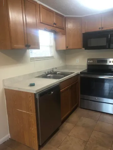 $1,345 | 5242 Timawatha Avenue, Jacksonville, FL 32210