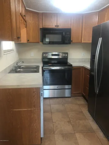 $1,345 | 5242 Timawatha Avenue, Jacksonville, FL 32210