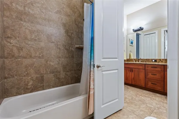 $995,000 | 2 Humming Bird Lane, Bunnell, FL 32110