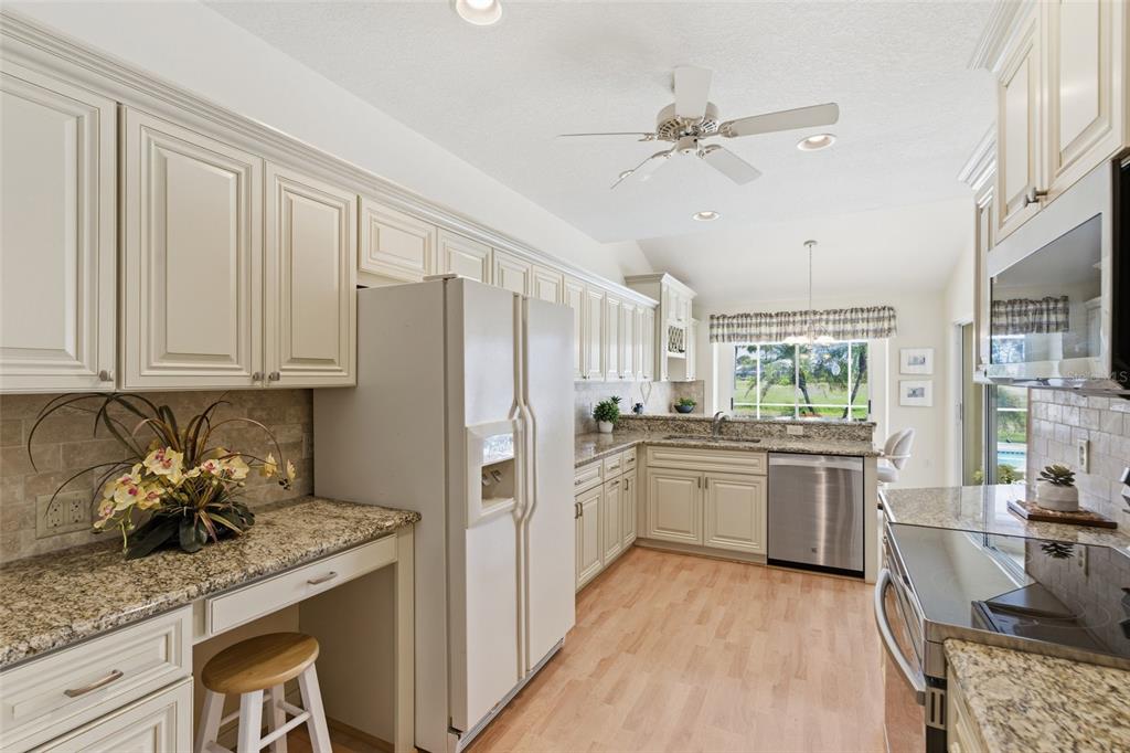 4030 Key Largo Lane Punta Gorda, FL 33955 - Photo 12 of 78