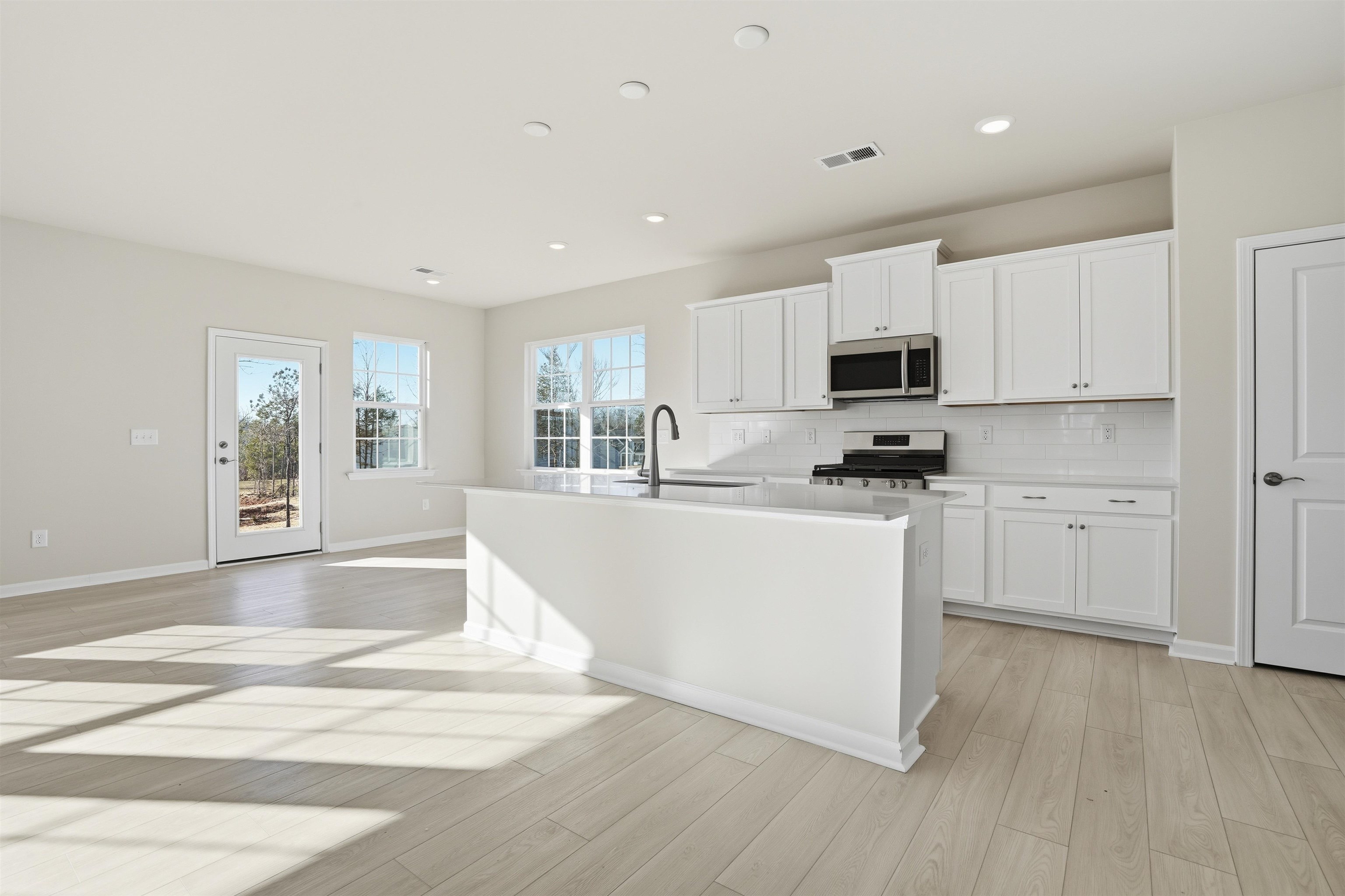 495 Adhurst Drive Enoree, SC 29335 - Photo 11 of 32