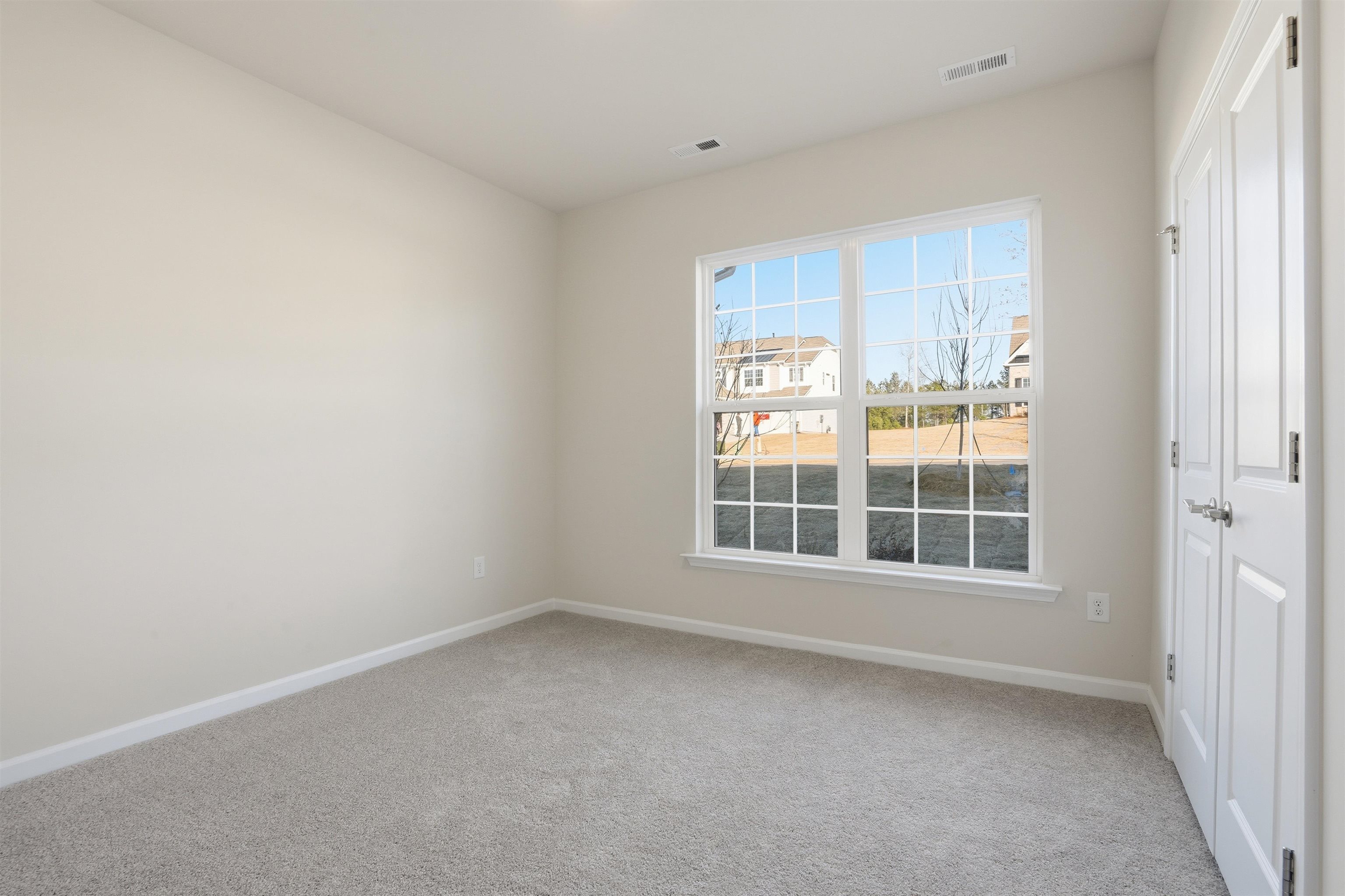 495 Adhurst Drive Enoree, SC 29335 - Photo 7 of 32