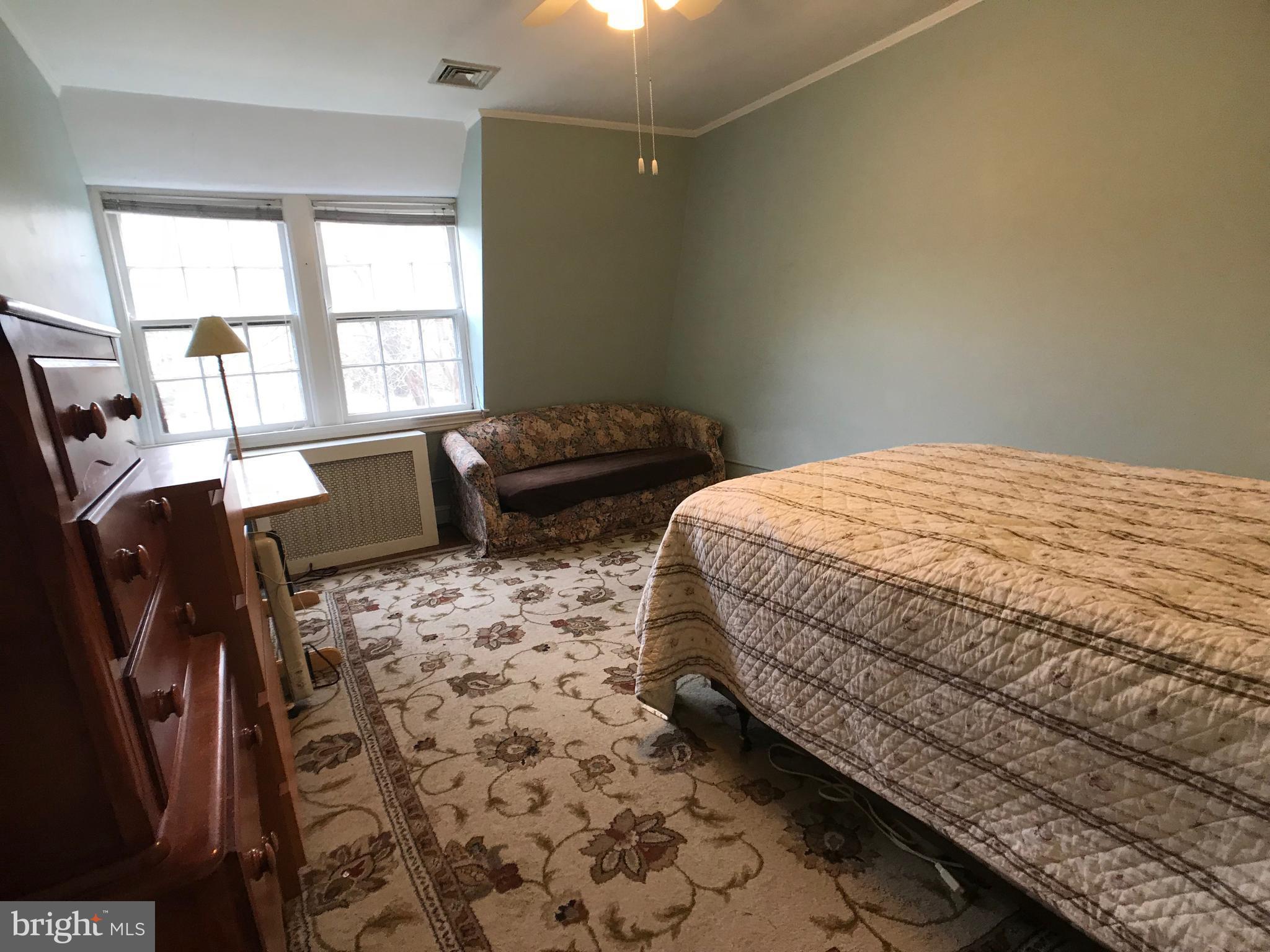 3723 Reservoir Road Northwest Washington, DC 20007 - Photo 11 of 26 Bedroom