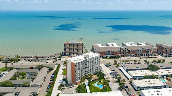 $150,000 | 4600 Ocean Drive, Unit 703, Corpus Christi, TX 78412